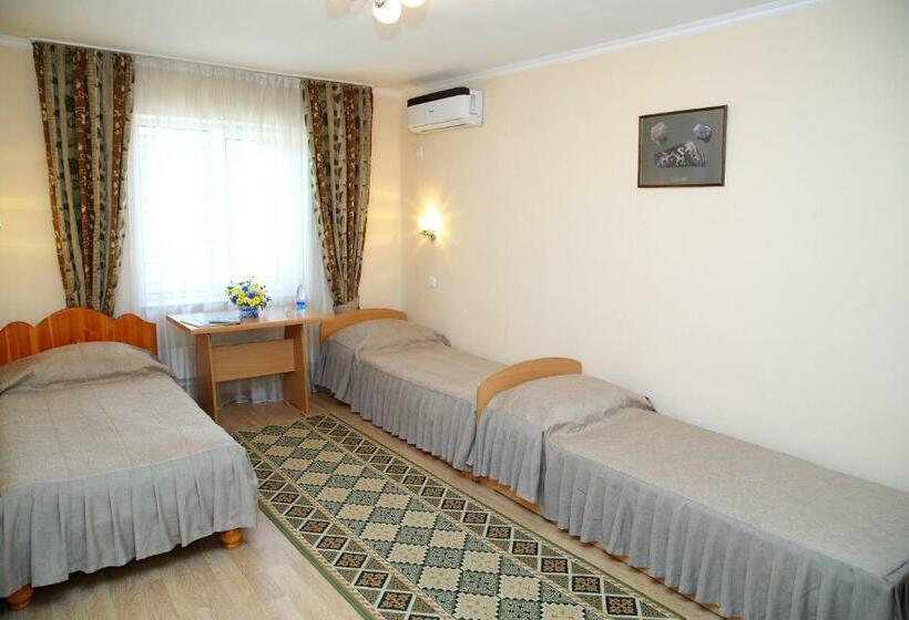 Номер Стандарт Трехместный, Alpinist