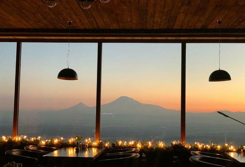 غرفة ديلوكس ذات إطلالة, Amberd