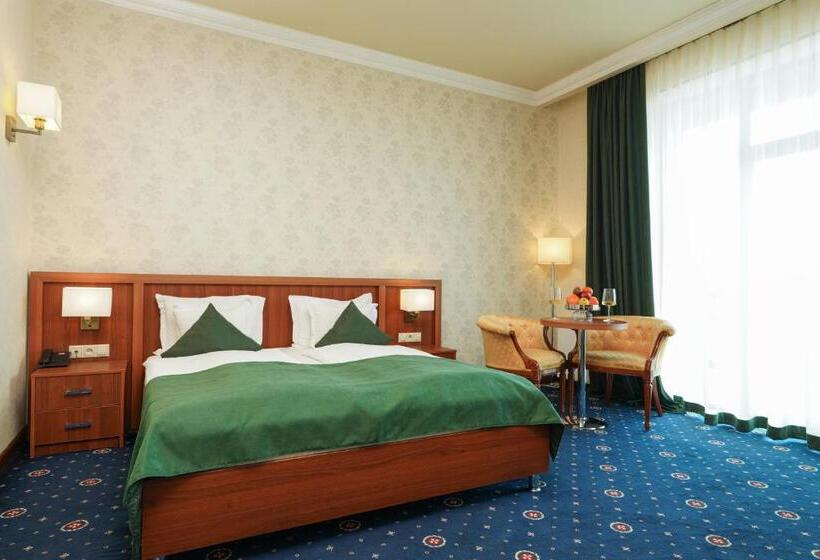 جناح غرفتين نوم, Amberd