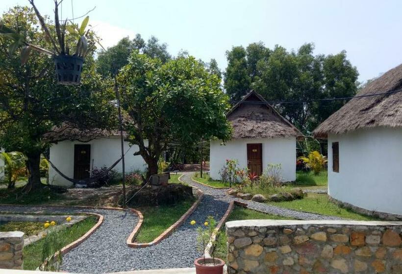 غرفة ديلوكس رباعية, Bohemiaz Resort And Spa Kampot