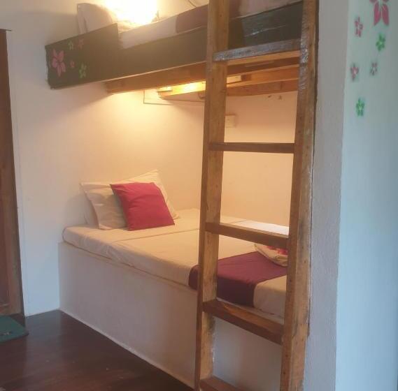 غرفة ديلوكس رباعية, Bohemiaz Resort And Spa Kampot