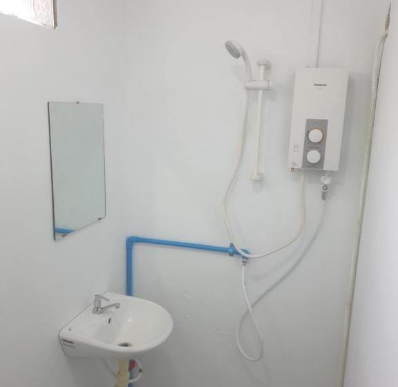 غرفة ديلوكس مزودة بشرفة, Bohemiaz Resort And Spa Kampot