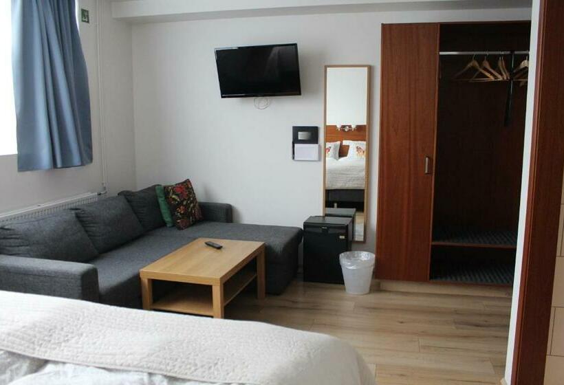 اتاق استاندارد, Grásteinn  Airport