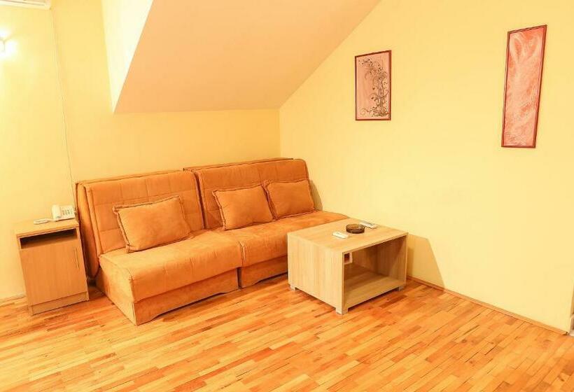 آپارتمان 1 خوابه, North City