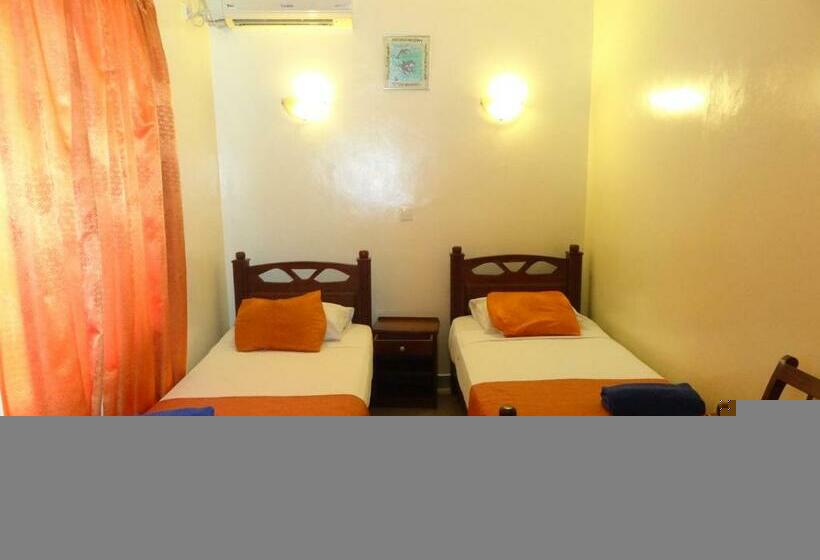 اتاق استاندارد, Regency Park