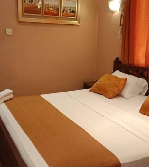 اتاق استاندارد, Regency Park