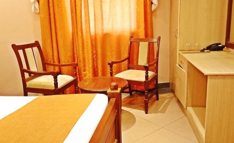 اتاق استاندارد یک نفره, Regency Park