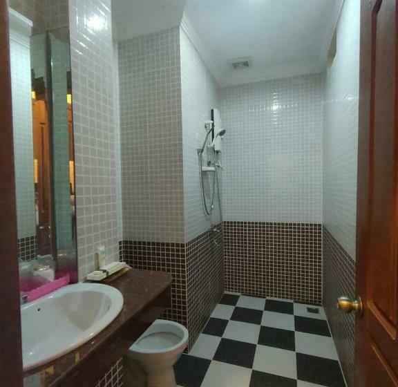 חדר דלוקס, Spean Meas