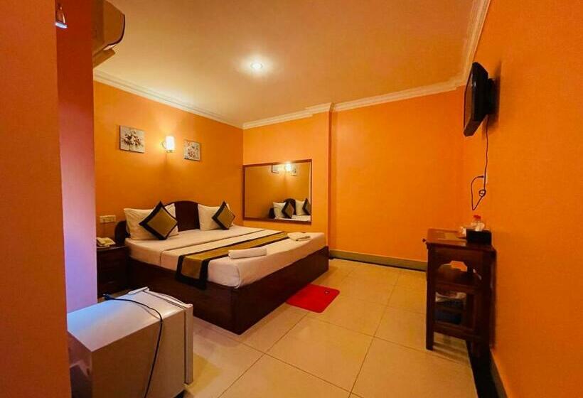 חדר דלוקס, Spean Meas