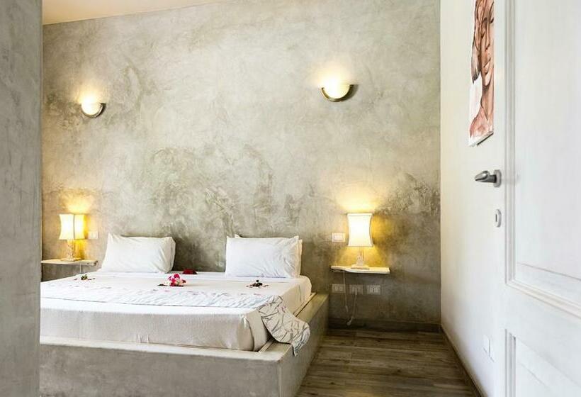 سوییت لوکس, Kobe Suite Resort