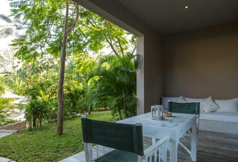 سوییت, Kobe Suite Resort