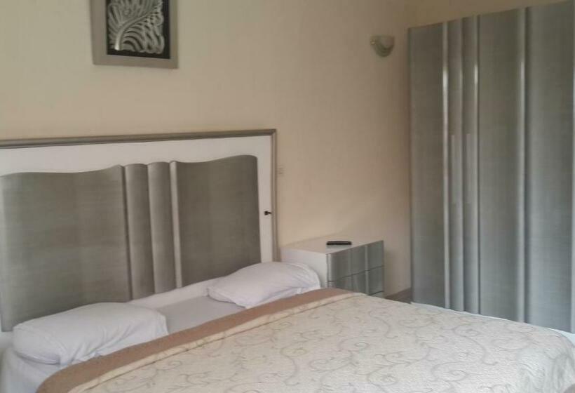 اتاق استاندارد برای معلولان, Belle Cote