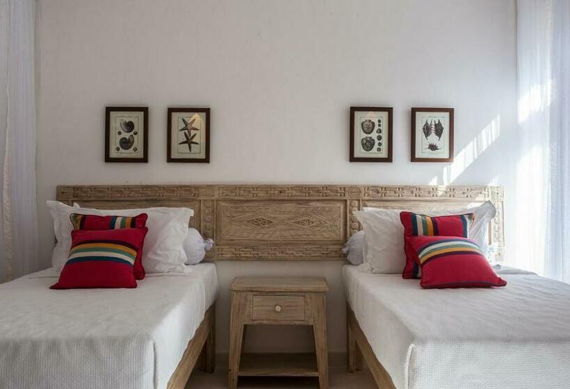 سوییت دوبلکس, Medina Palms