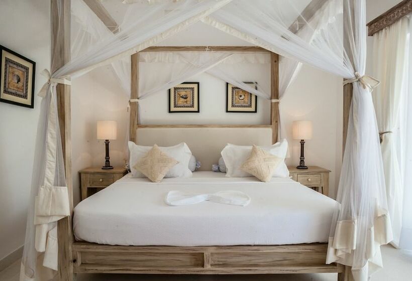 سوییت, Medina Palms