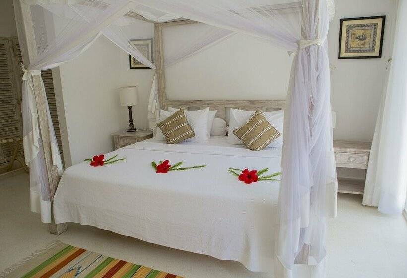 سوییت, Medina Palms