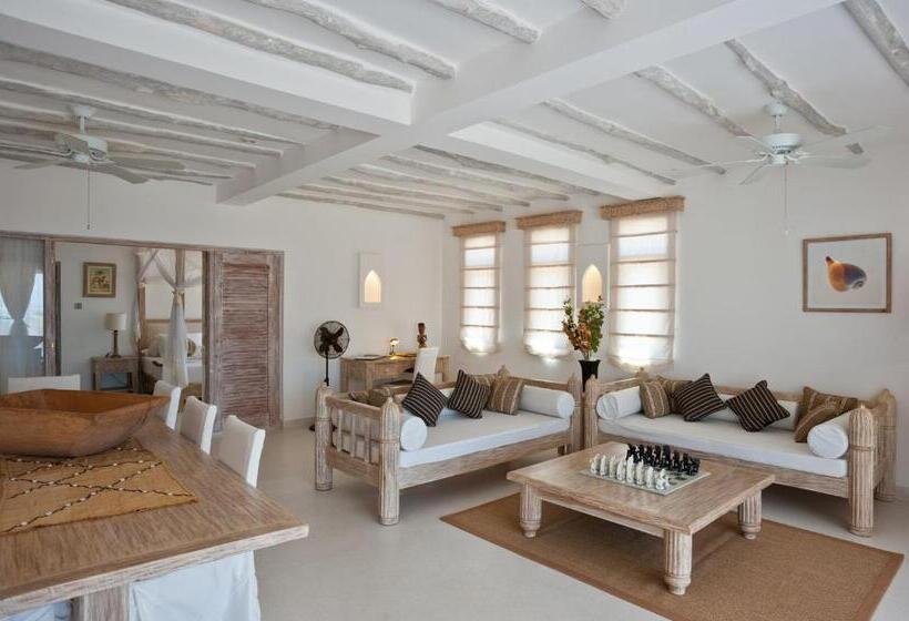 ویلای 3 خوابه, Medina Palms