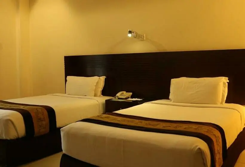 اتاق لوکس, The Avenue Hotel & Suites