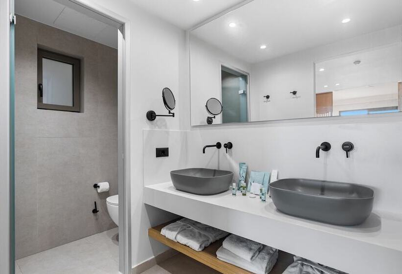 オーシャンビュージュニアスイート, Ventale Island Breeze Resort