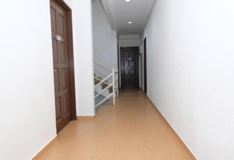 اتاق راحتی سه تخته, De Light Villa