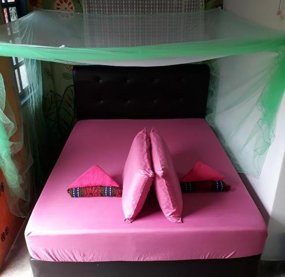 חדר סטנדרט, Tahan Guest House