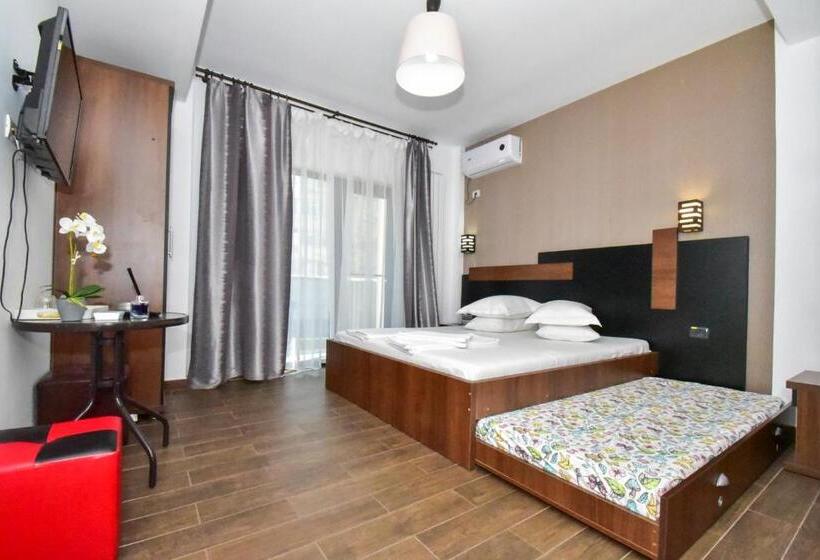 اتاق استاندارد سه نفره, Vila Matei   Eforie Nord