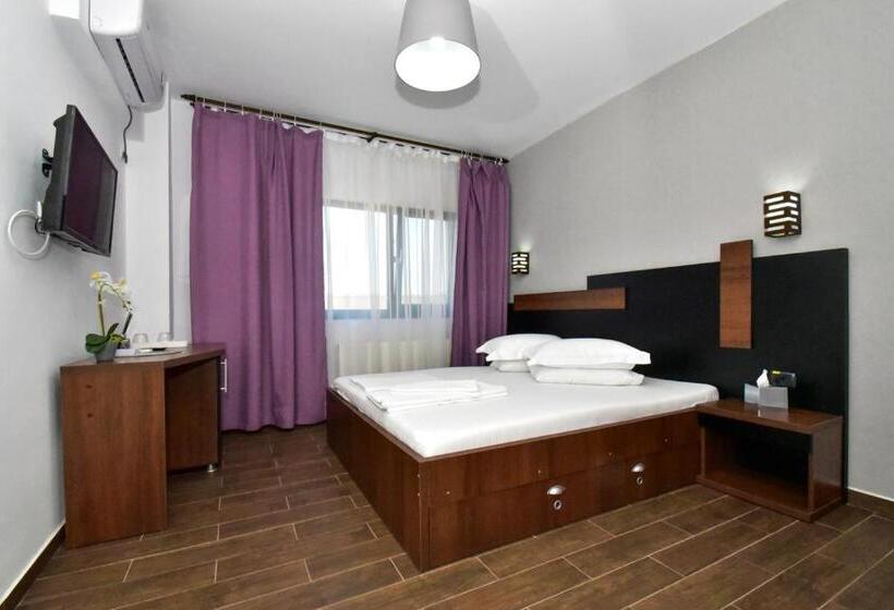 اتاق استاندارد سه نفره, Vila Matei   Eforie Nord