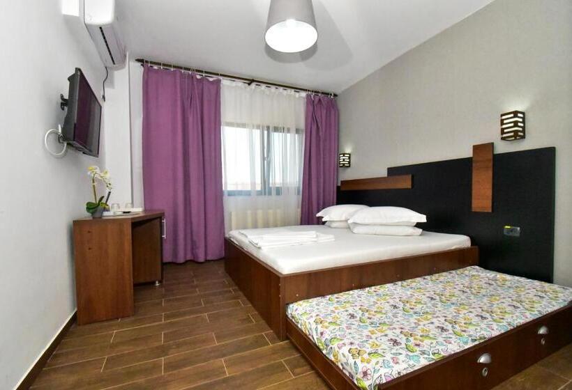 اتاق استاندارد سه نفره, Vila Matei   Eforie Nord