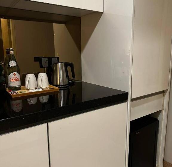 استودیوی لوکس, The Straits Melaka By Perfect Host