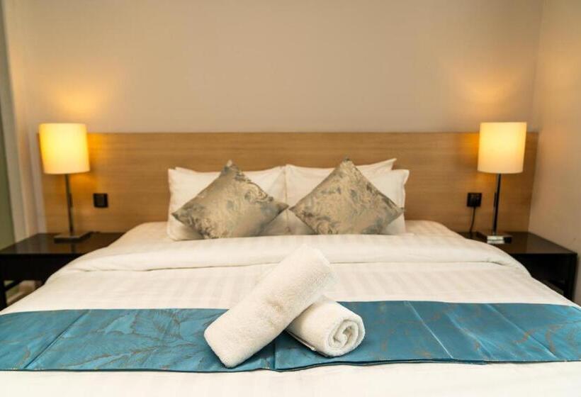 استودیوی لوکس, The Straits Melaka By Perfect Host