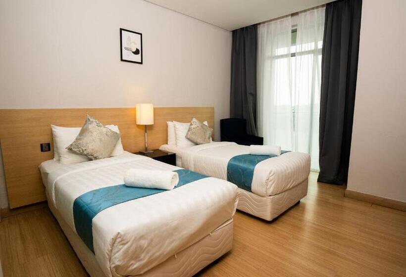 استودیوی سوپریور, The Straits Melaka By Perfect Host