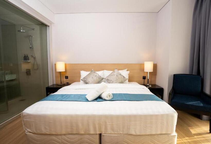 استودیوی لوکس, The Straits Melaka By Perfect Host