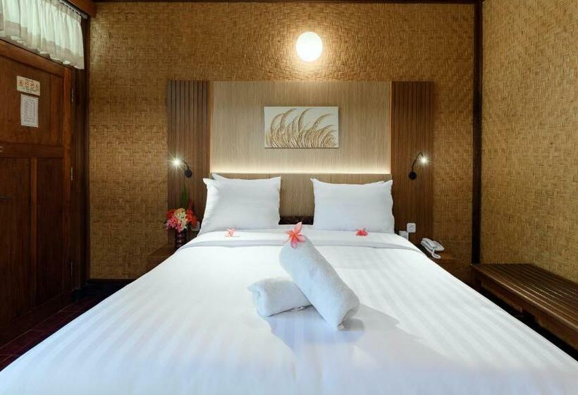 חדר סופריור, Banyualit Spa 'n Resort Lovina