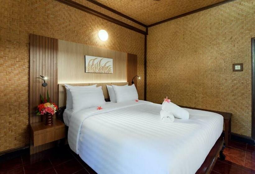 חדר סופריור, Banyualit Spa 'n Resort Lovina