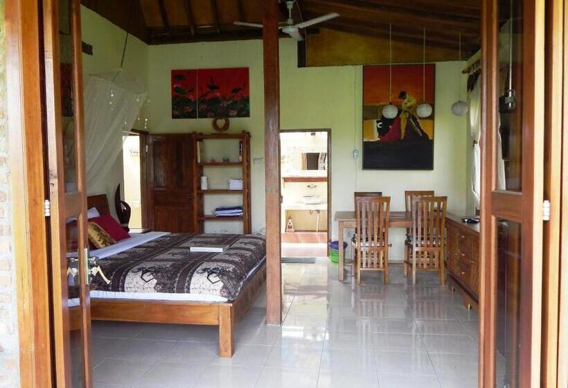 Номер Стандарт Трехместный, Alamanda Family Villas, Pool & Local Tours