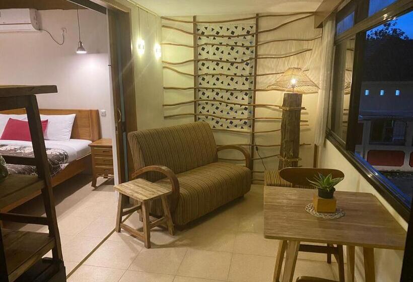 Студио Стандарт с Видом, Alamanda Family Villas, Pool & Local Tours