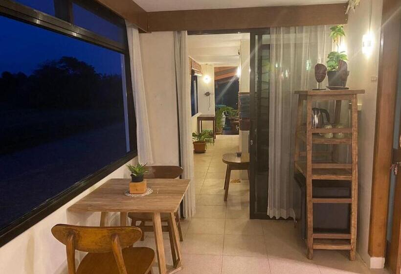 Студио Стандарт с Видом, Alamanda Family Villas, Pool & Local Tours