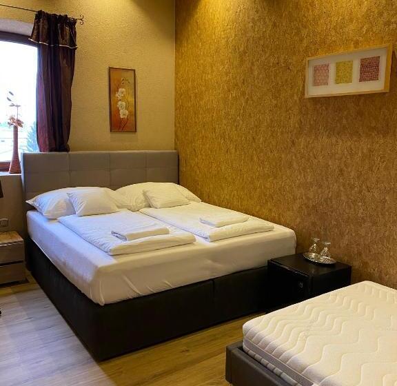 غرفة قياسية, Malom Club Panzió