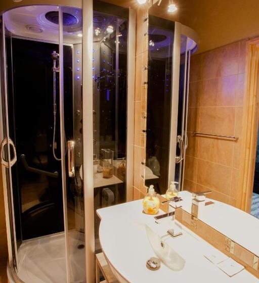 غرفة قياسية, Malom Club Panzió