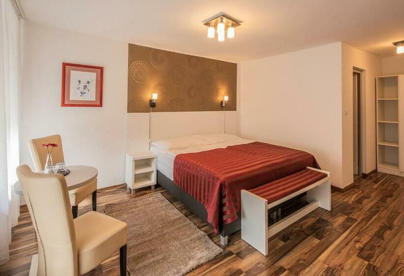 スタンダードルーム, Riviéra Rooms Vendégszobák