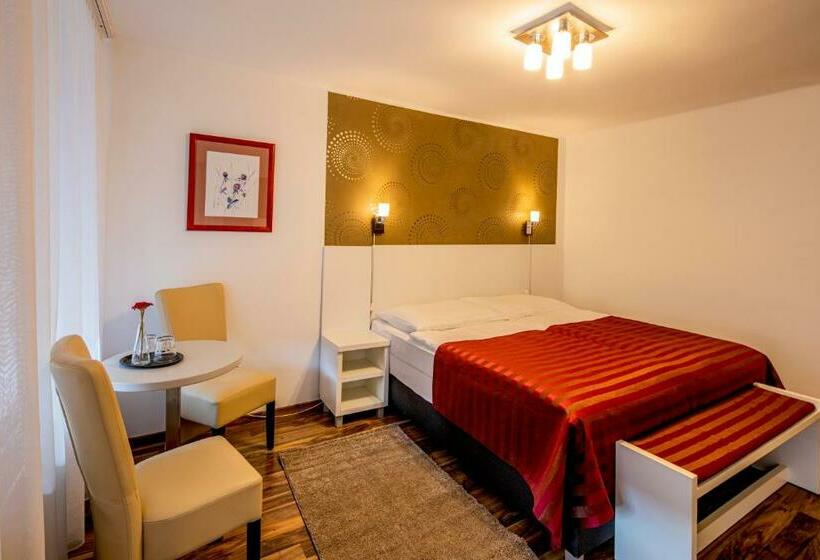 スタンダードルーム, Riviéra Rooms Vendégszobák