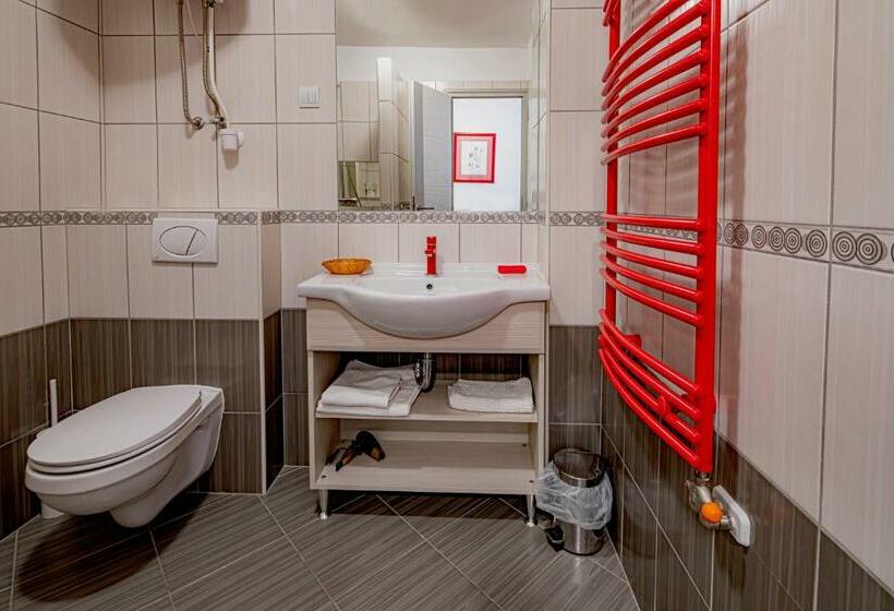 スタンダードルーム, Riviéra Rooms Vendégszobák