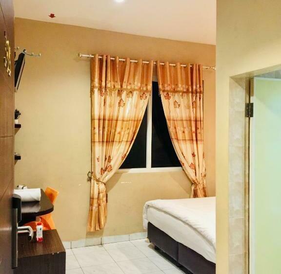 高级大房间, Reddoorz At Hotel Anda Pematang Siantar