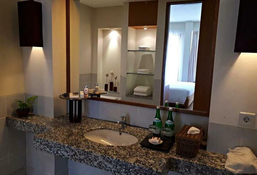 סוויטה, Billiton