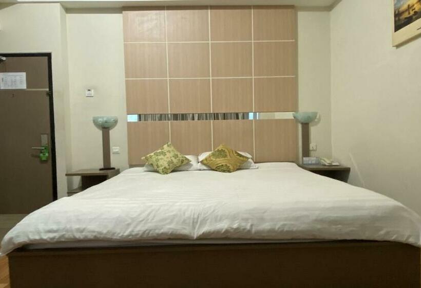 수피리어 스위트, Duta