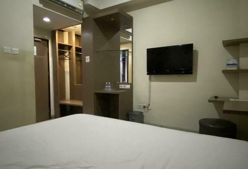 스탠다드 룸 킹사이즈 침대, Duta