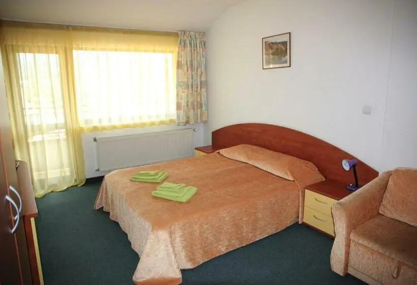 Balkonlu Standart Oda, Grand