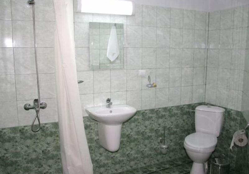 标准单人间, Grand