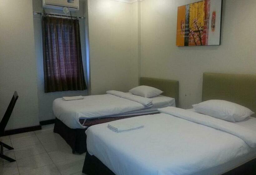 اتاق استاندارد, Karaton Luwuk