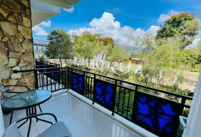 Deluxe Familie Værelse, Transformer Center