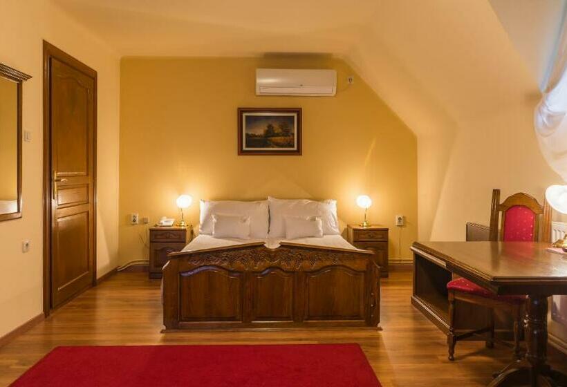 スタンダードルーム, Vinum